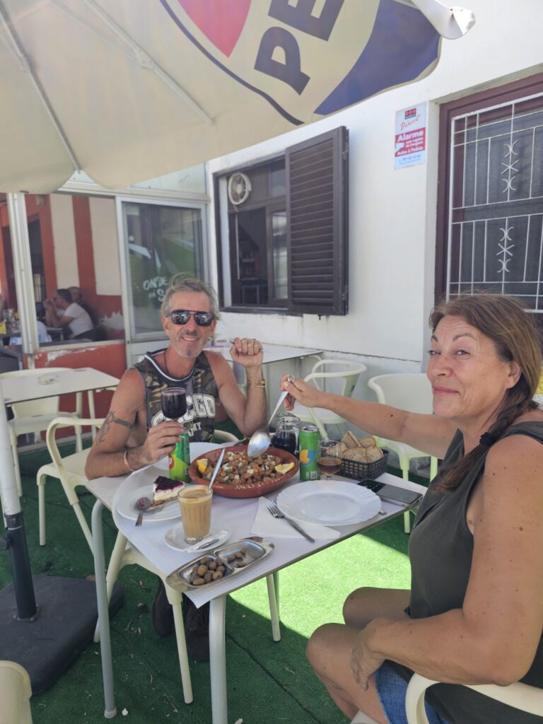 Lunch on the terrace at Riba e Serra in Rasmalho