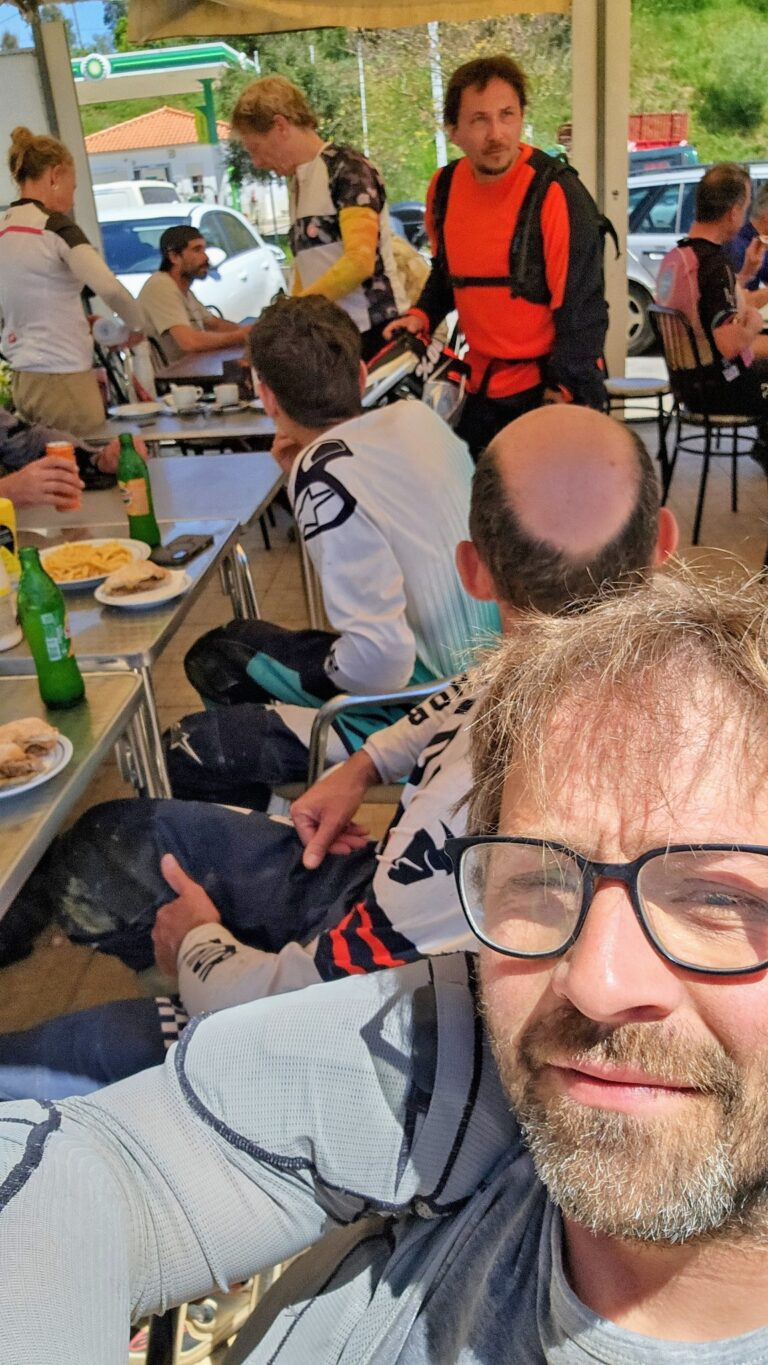 Riders sharing a lunch stop at Sol e Serra in Marmelete.